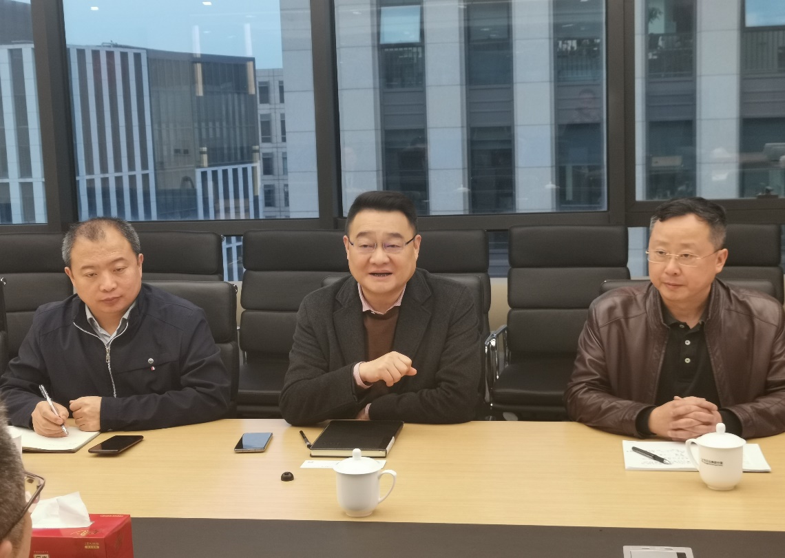 省棉麻集團(tuán)黨委書記、董事長鄧華 帶隊(duì)前往上海多家國內(nèi)外知名企業(yè)考察學(xué)習(xí)、 洽談合作